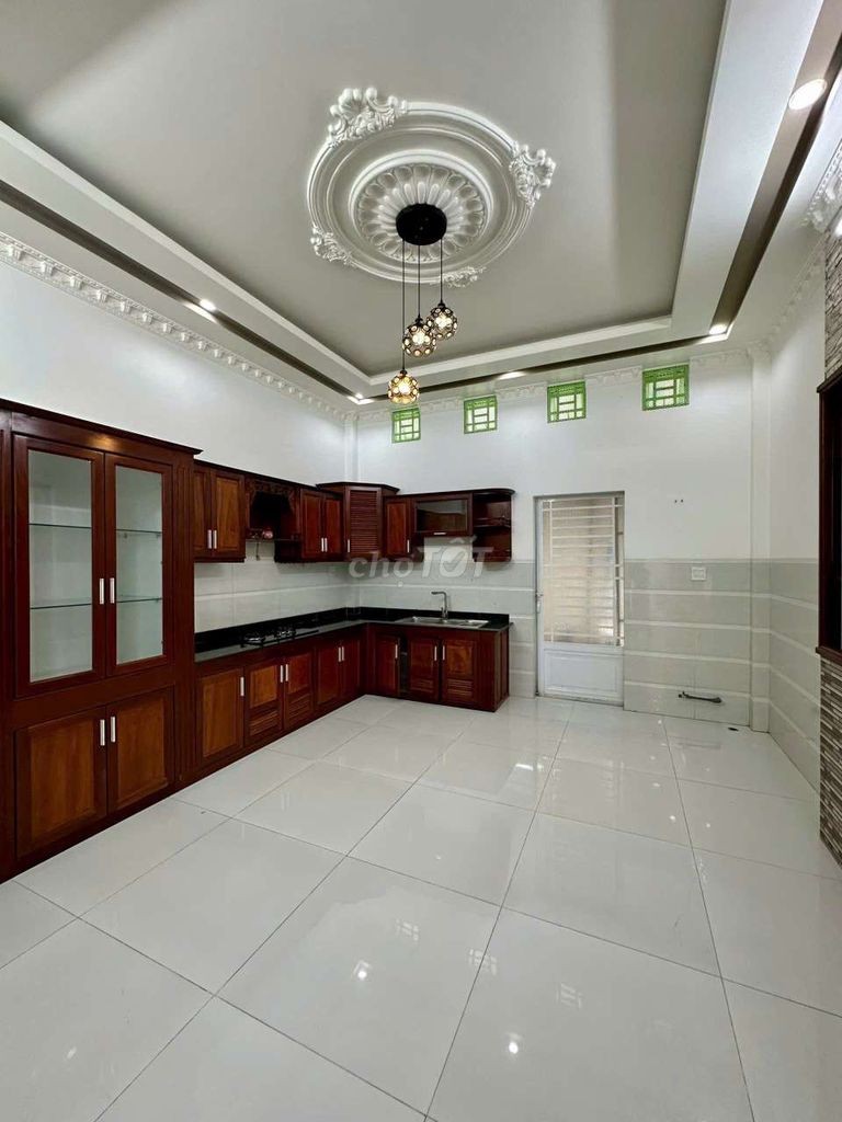 NHÀ 2 LẦU GIÁ TỐT - KDC HƯNG PHÚ 1 - Ảnh 7