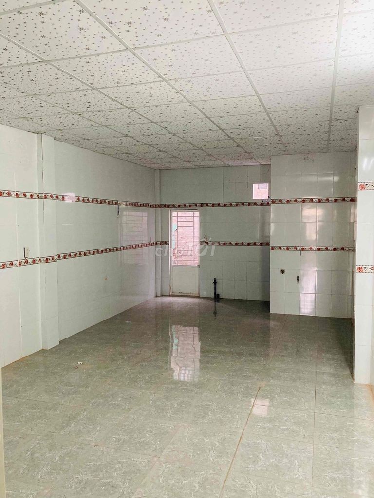 Bán Lỗ 100tr nhà KDC 586, cách chợ 100m, cách bệnh viện Hoàn Mỹ 500m. - Ảnh 3