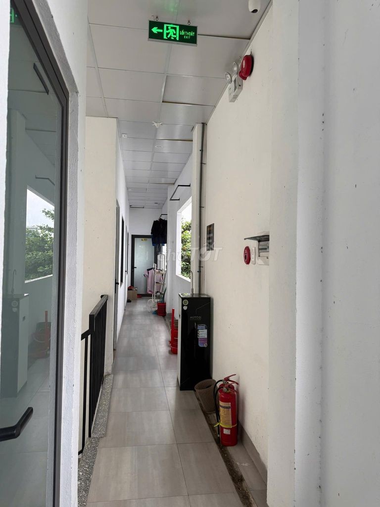 BÁN NHÀ 3 TẦNG 13 PHÒNG THU NHẬP 40TR/THÁNG ĐƯỜNG LÊ TRUNG ĐÌNH