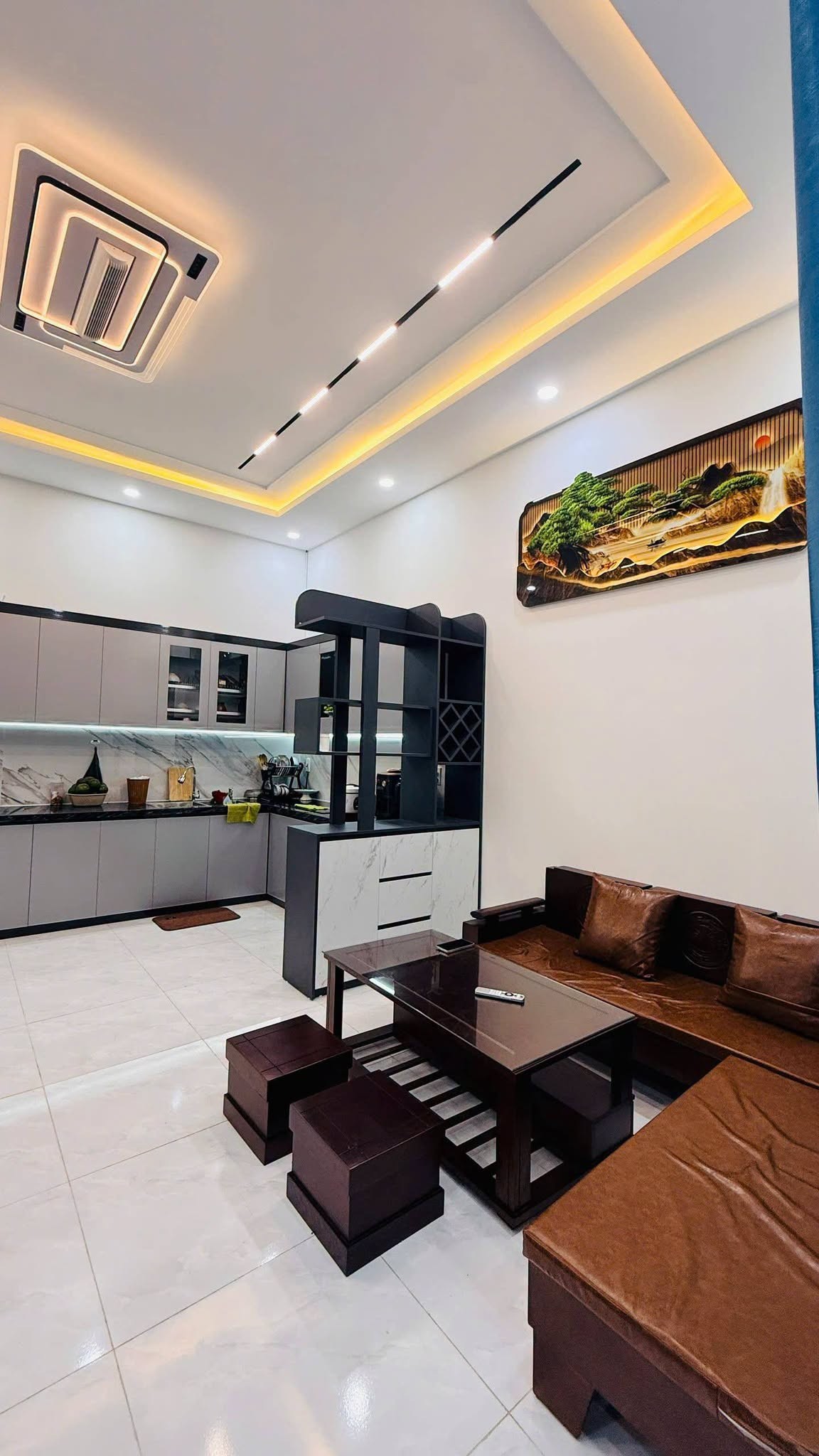Bán nhà mặt tiền KD - dt 100m2(5x20m)-2PN mới đẹp - oto vào nhà- Bắc Nha Trang- chỉ 1ty590tr