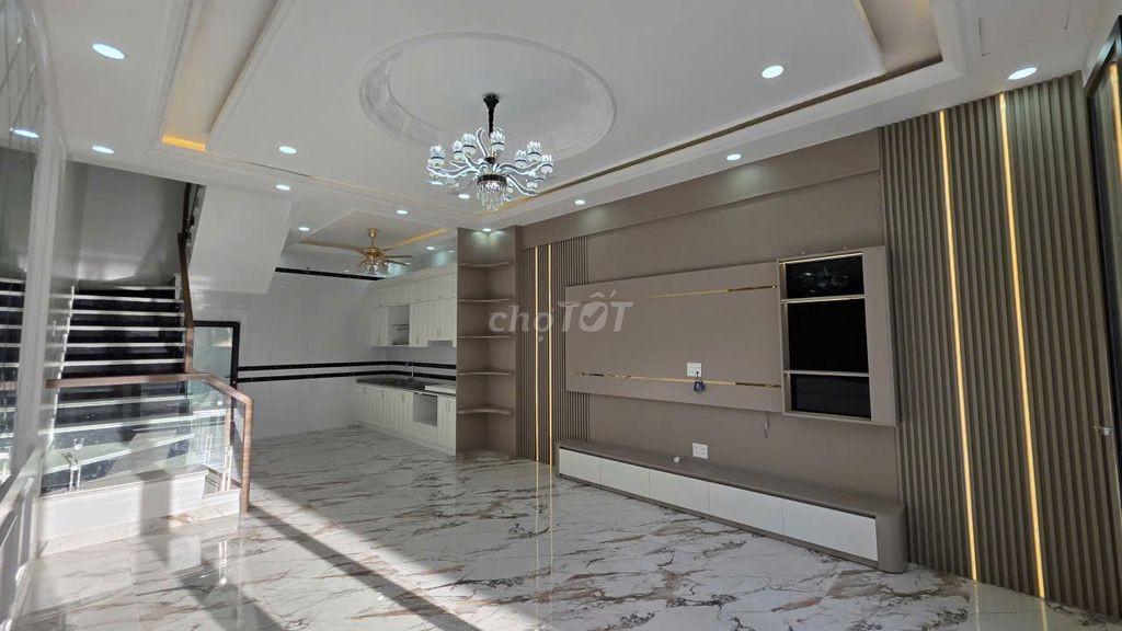 Bán Nhà 3 Tầng Tại Cam Lộ, Hồng Bàng giá 2,5 tỷ