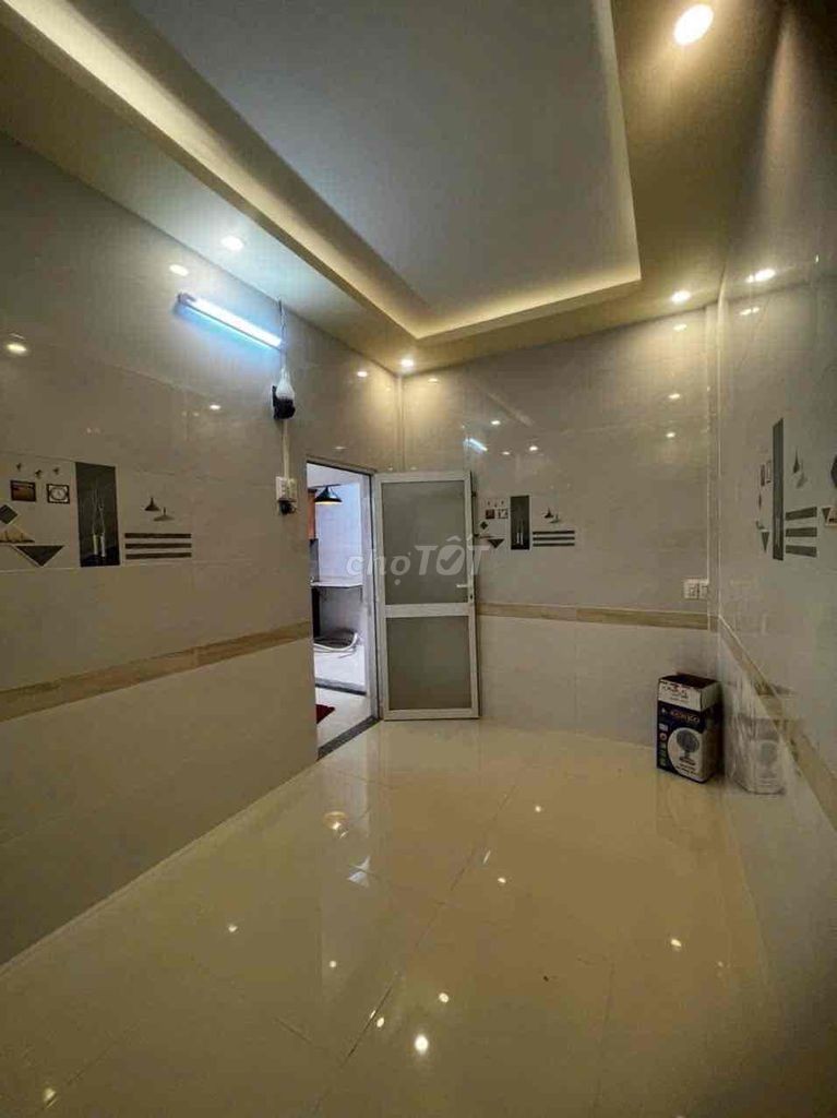 BAN NHA HEM 4 CÁCH MANG THÁNG TÁM - Ảnh 1