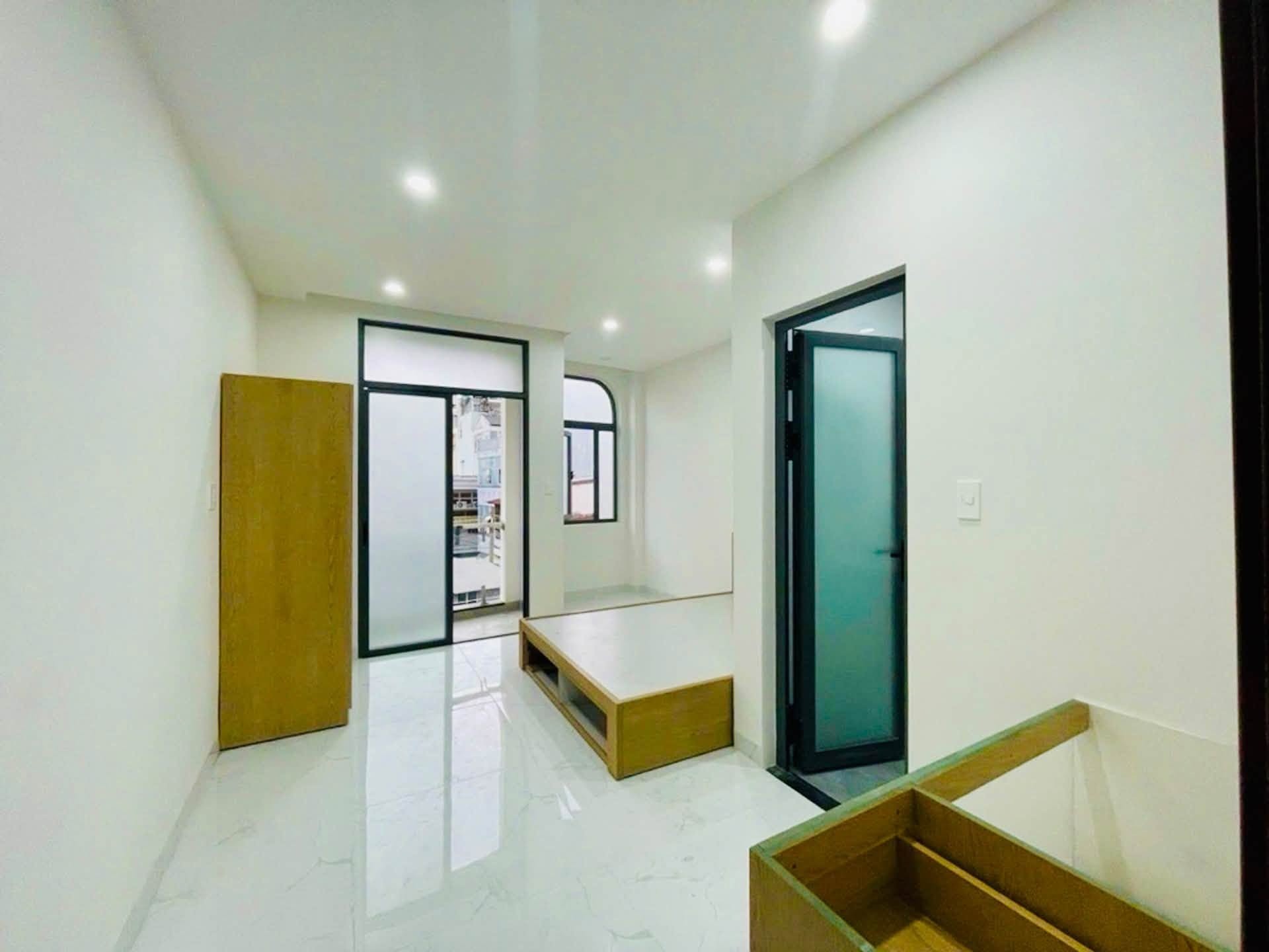 GIẢM MẠNH – CHỦ GẤP BÁN NHÀ ĐẸP LÊ ĐẠI HÀNH – Q11 – GIÁ MỚI 7.8 TỶ - Ảnh 3