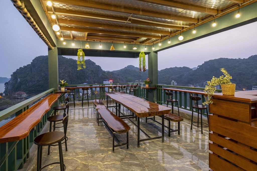 BÁN KHÁCH SẠN MẶT ĐƯỜNG TÙNG DINH CÁT BÀ HP
