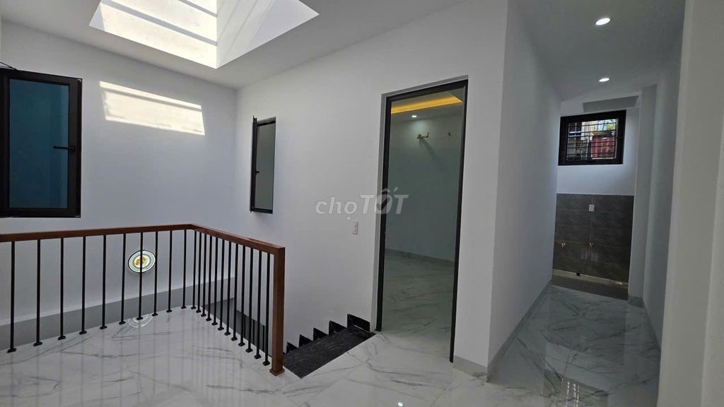 Nhà 2 tầng 71m2 tại Quỳnh Cư, Hồng Bàng 2,45 tỷ