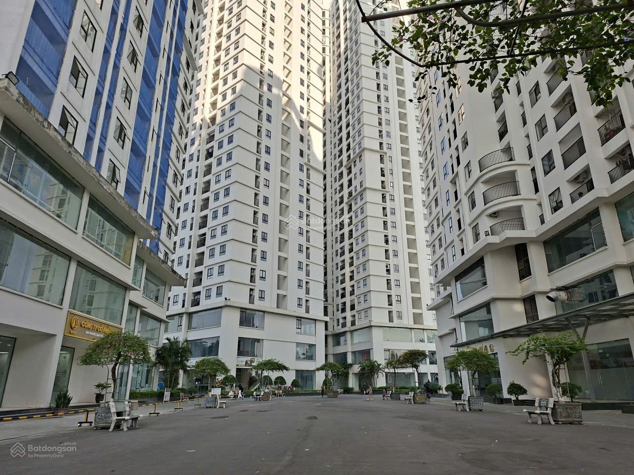 Chính chủ căn 05 ban công Đông Nam diện tích 72,62m2 nhà mới chưa ở giá 1,95 tỷ