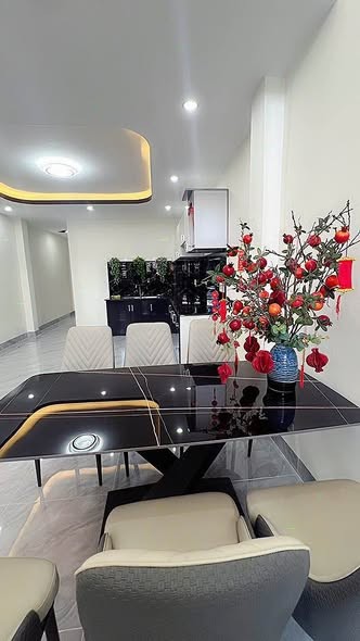 NHÀ HẺM 01 CHU VĂN AN BÊN CẠNH CÔNG AN TỈNH QUẢNG NGÃI CỰC ĐẸP.