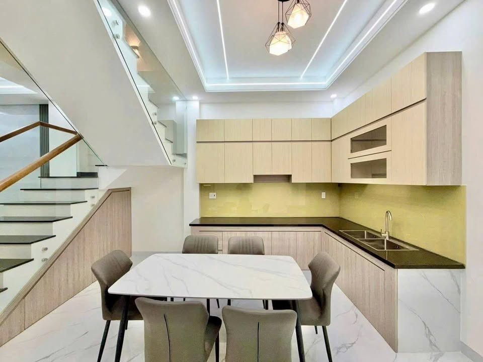 🦚🦚BÁN NHÀ PHỐ 1 TRỆT 2 LẦU - KHU TĐC LỘC VỪNG - CÁCH DỰ ÁN THE GIÓ (1KM) - RA ĐƯỜNG BÙI HỮU NGHĨA CHỈ 100M