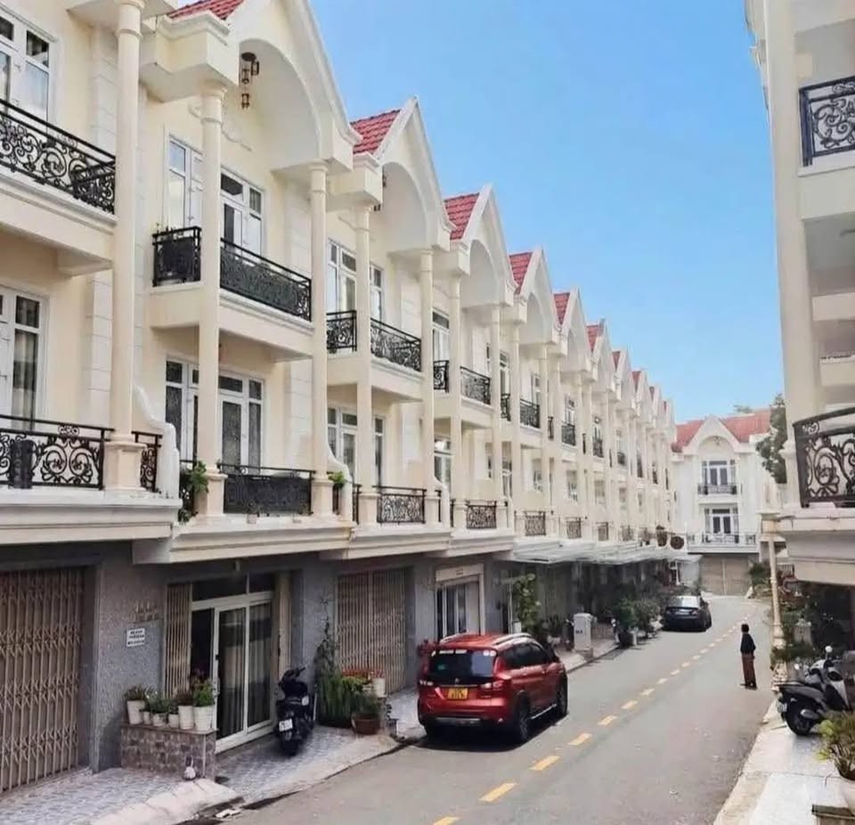 🏠🏠BÁN NHÀ KHU NGHỈ DƯỠNG GOLDEN HILL - NGUYỄN TRUNG TRỰC - P. XUÂN HƯƠNG - ĐÀ LẠT - Ảnh 4