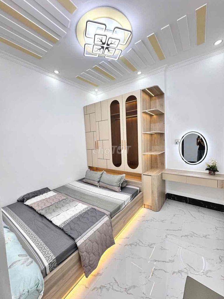 NHÀ TRỆT LẦU MỚI HOÀN THIỆN – MẶT TIỀN CÔNG VIÊN - Ảnh 4