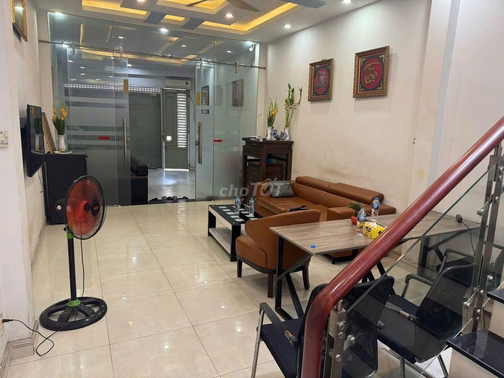 🏡 Bán nhà trung Tâm Hồ Sen- Ô tô đỗ ngày đêm - 60m,4 tầng,Giá 3.4 tỷ - Ảnh 2