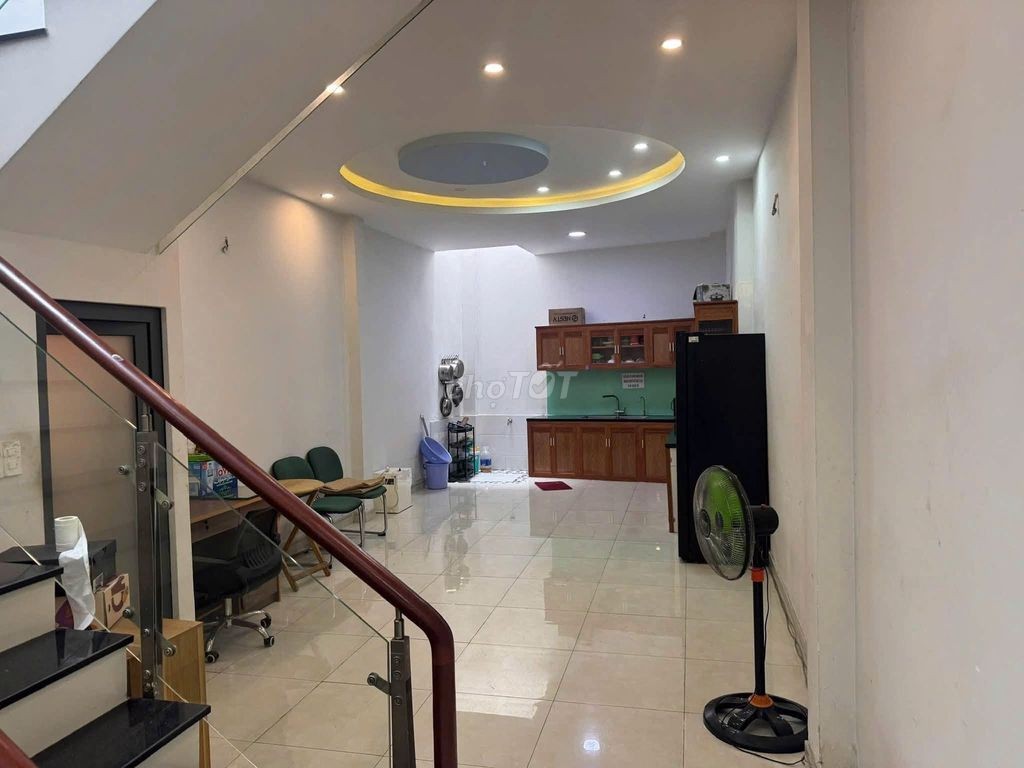 🏡 Bán nhà trung Tâm Hồ Sen- Ô tô đỗ ngày đêm - 60m,4 tầng,Giá 3.4 tỷ - Ảnh 3