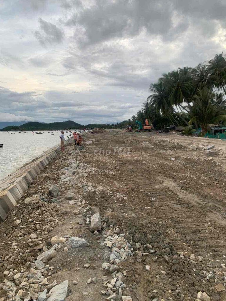 BÁN ĐẤT MẶT ĐƯỜNG VEN BIỂN RỘNG 30M - Ảnh 6