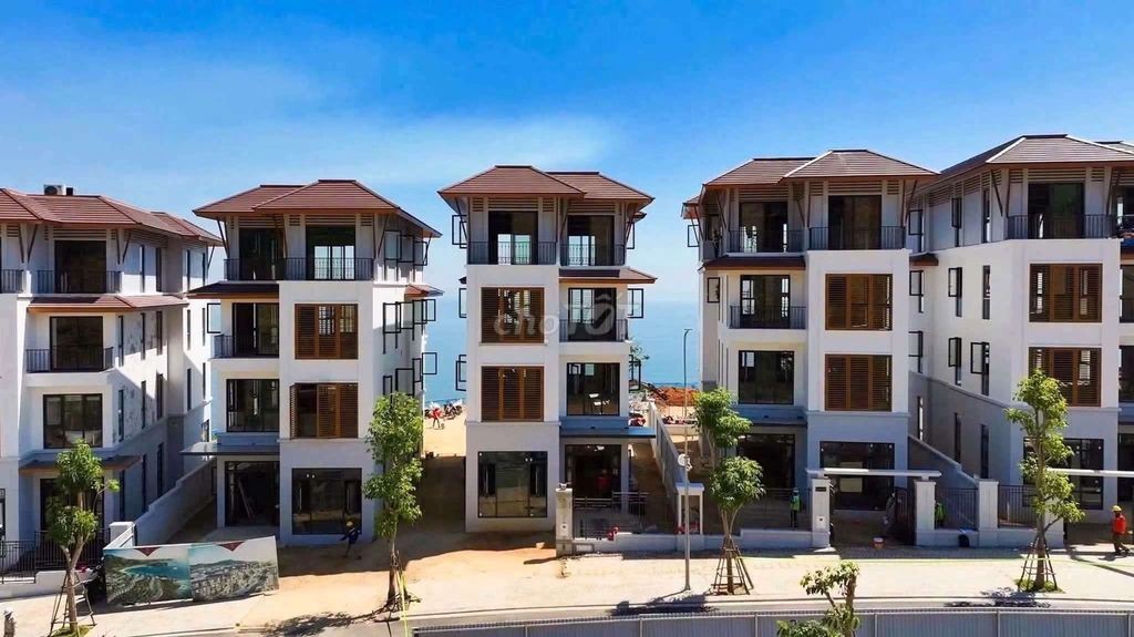Bán nhà 4 tâng gần Cảng Liên chiểu