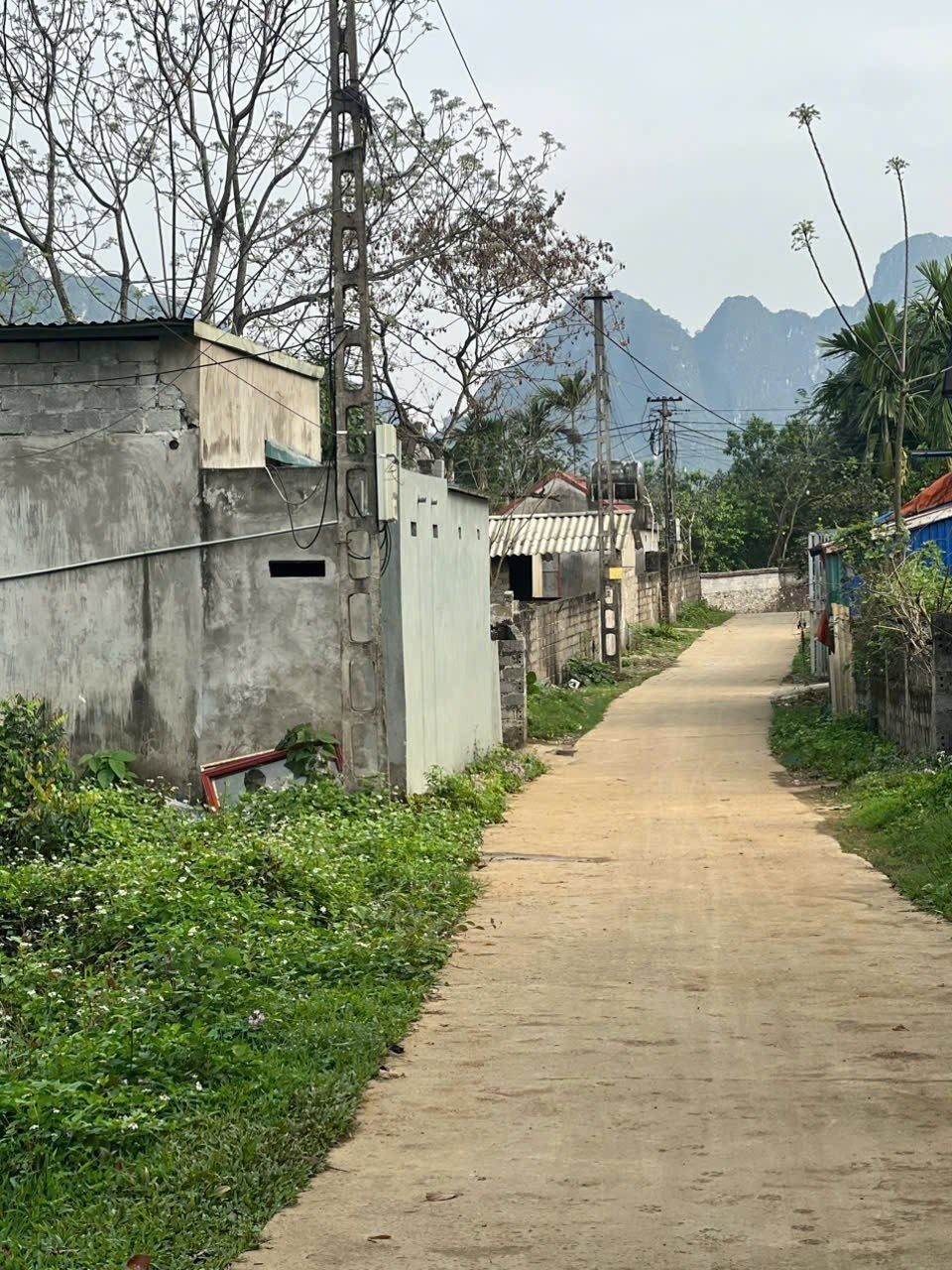 228m - 100 thổ cư - mặt tiền 7.6m - xã Liên Sơn, Lương Sơn - chỉ 1.x tỷ