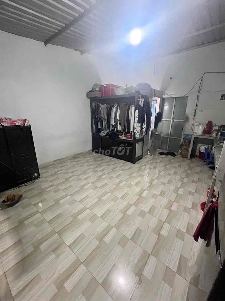 Bán nhà khu vực khu dân cư ấp Bình Tân - Ảnh 4