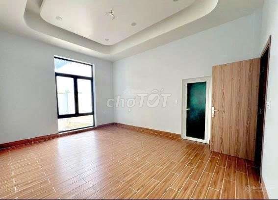 Gấp! Kho Nhà xưởng Mặt tiền - Lấp Vò, Đồng Tháp. Hạ chỉ còn 15 tỷ99 - Ảnh 2