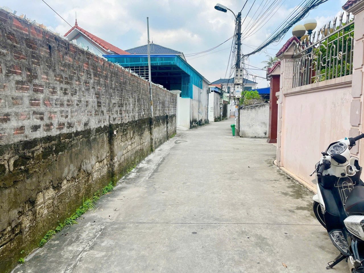 Bán đất 60m² ngang 5m đường thôn 3,5m. giá 1.85 tỷ (An Lư). L/h:076.231.9990 e Thúy - Ảnh 3