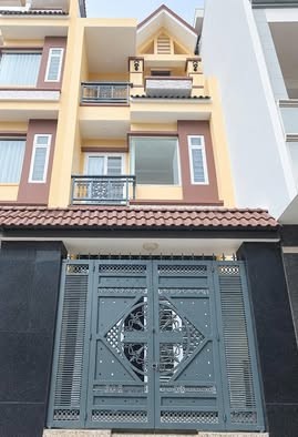 * 5,2 TỶ – NHÀ MỚI 3 TẦNG - ĐÚC THẬT – HẺM XE TẢI 6M – NGAY CHỢ LIÊN KHU 5-6** - Ảnh 1