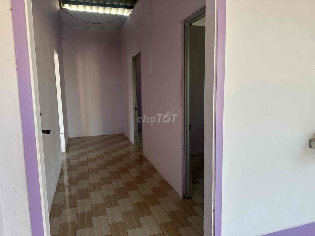 cần bán nhà cách cầu số 1 800m - Ảnh 7