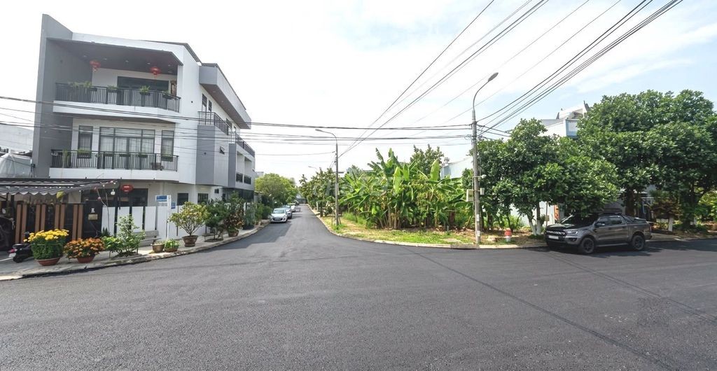 Chuyển nhượng lô góc siêu rộng 200m2 đường Huỳnh Xuân Nhị