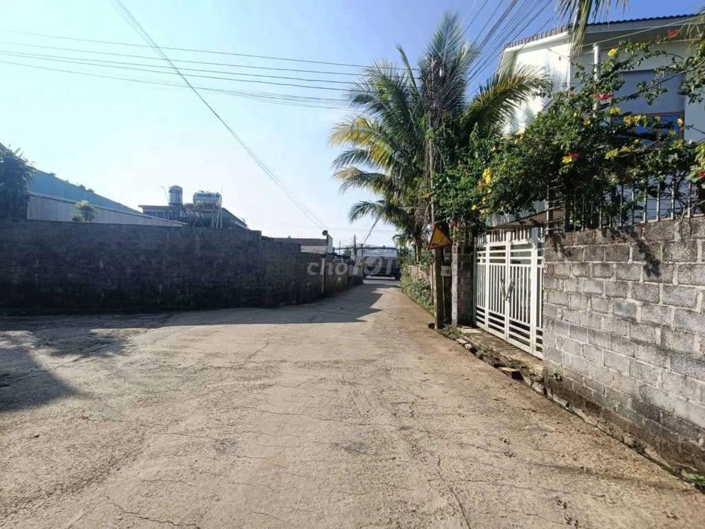 BÁN NHÀ GẦN QUỐC LỘ 20 - Ảnh 2