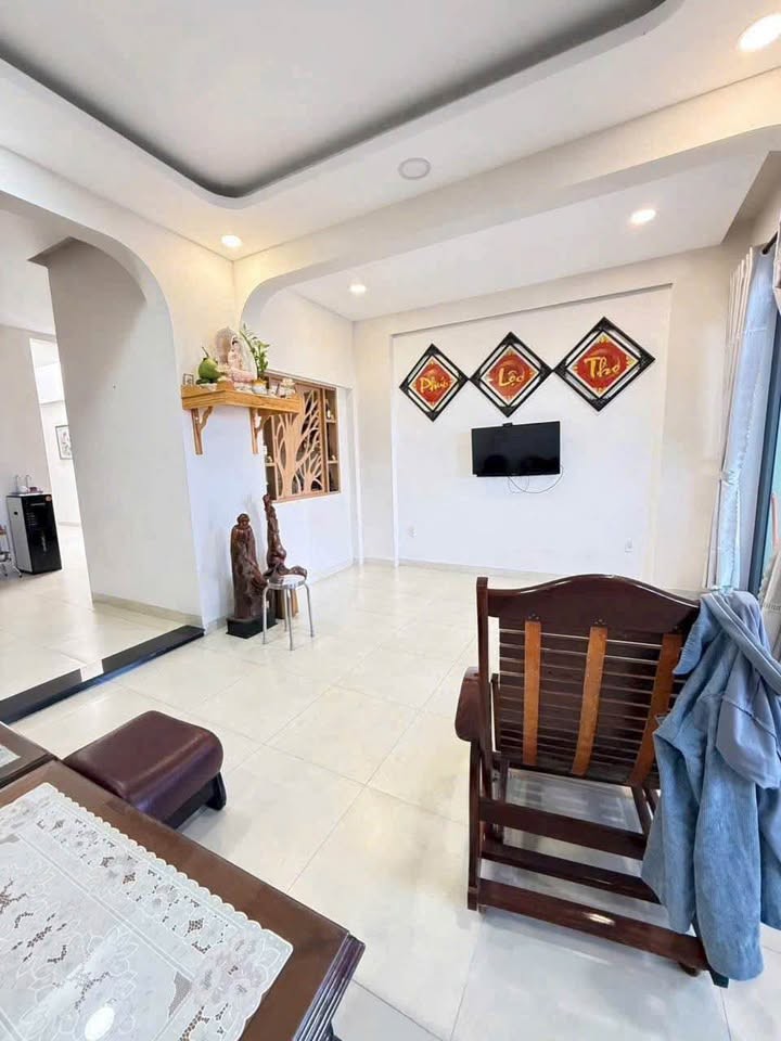 BÁN LẠI NHÀ MỚI XÂY SÂN OTO Ở NGAY XUÂN AN BÌNH THUẬN.  Zalo 0909702536 - Ảnh 3