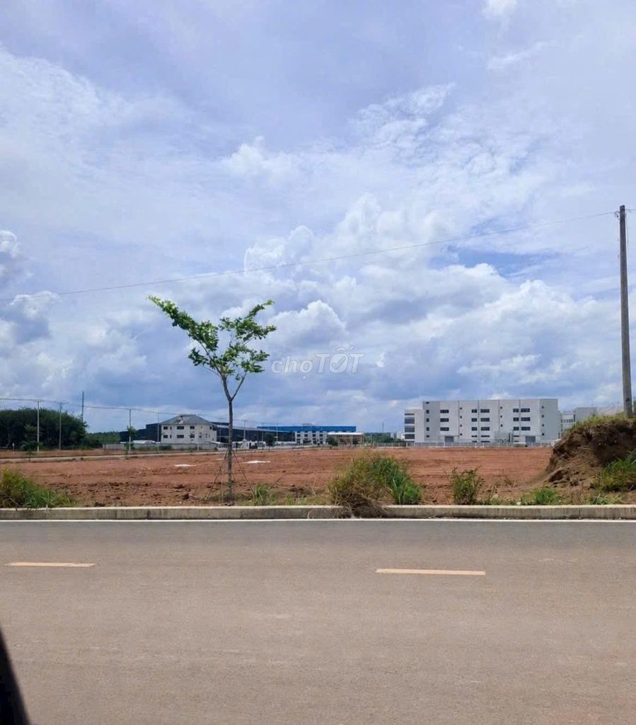VỢ CHỒNG LY HÔN NÊN ĐỂ LẠI LÔ ĐẤT 200M2/180TRIEU - Ảnh 2