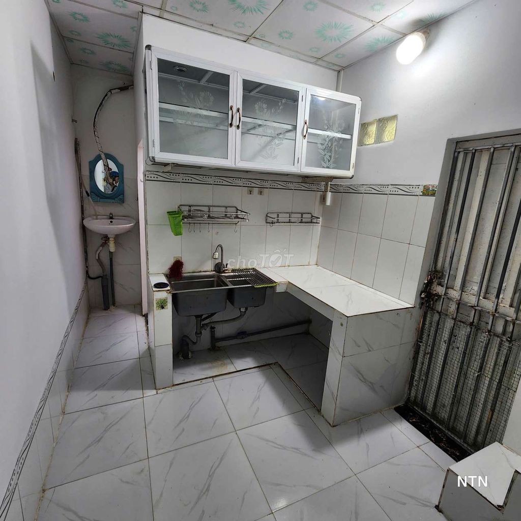 CHO THUÊ NHÀ TRỆT GÁC GỖ HẺM 61 PHẠM NGỌC HƯNG - Ảnh 2