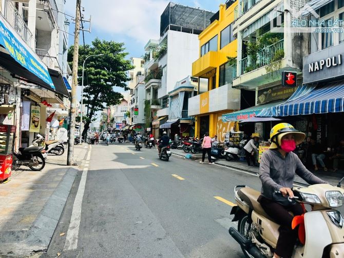 BÁN GẤP! NHÀ 52 TRẦN KHẮC CHÂN-4 TẦNG THANG MÁY-HỢP ĐỒNG THUÊ 65 TRIỆU/THÁNG-GIÁ:21 TỶ - Ảnh 2
