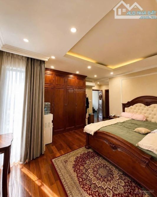 Chủ cần bán nhà Mặt tiền đường Phạm Văn Nghị, Q7(DTCN hơn 104m2). Chốt giá 5tỷ380 - Ảnh 7