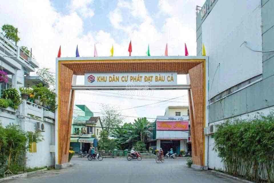 BÁN LÔ ĐẤT BÀU CẢ HƯỚNG ĐÔNG *** ĐỐI DIỆN CÔNG VIÊN