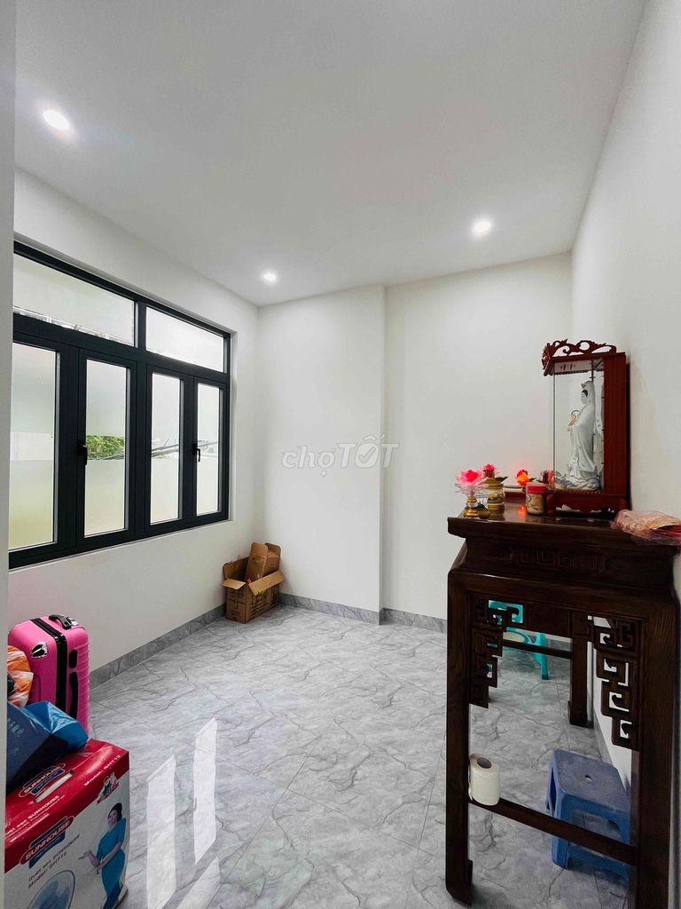 Nhà kiệt Trưng Nữ Vương - DT 90m - giá chỉ hơn 6 tỉ - Ảnh 1