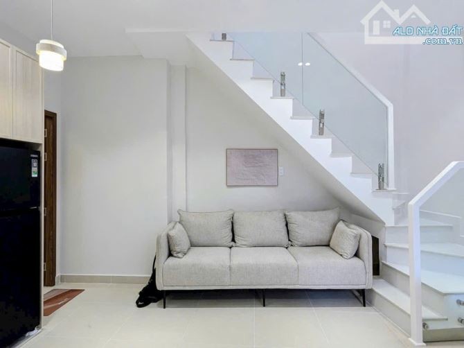 Hẻm Điện Biên Phủ, Quận 3, DT 3.5x7m, 3 tầng, 2PN, Mới, Full nội thất, Ở liền, 4.95 tỷ - Ảnh 2