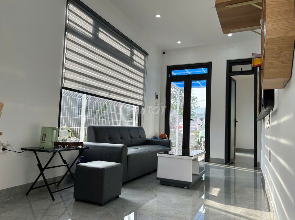 BÁN NHÀ BIỆT THỰ - SÂN VƯỜN ĐẸP - DT 156m2 - LÂM HÀ LÂM ĐỒNG