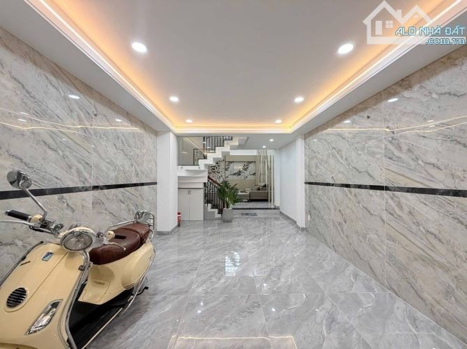 CẮT LỖ BÁN GẤP NHÀ NGUYỄN PHÚC NGUYÊN,QUẬN 3. GIÁ:4,56Tỷ/69m2. 1TRỆT,3LẦU.SỔ ĐẸP HOÀN CÔNG - Ảnh 2