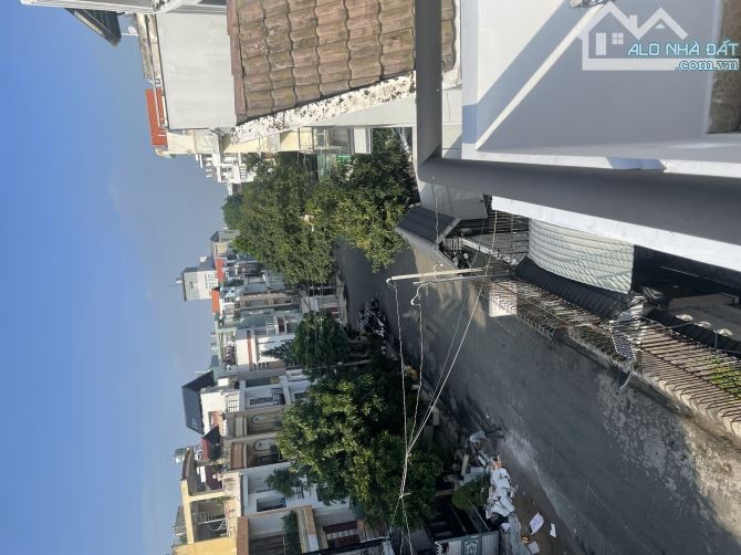 BÁN BIỆT THỰ MẶT TIỀN ĐƯỜNG SỐ 3 – KHU TÊN LỬA, BÌNH TÂN ( 10x20m) 3 Lầu. GIẢM MẠNH 30 TỶ - Ảnh 2