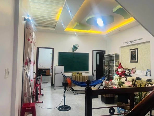 Mình cần bán nhà , địa chỉ 32 Trần Nam Trung, Phường Cẩm Thành, Quảng Ngãi . - Ảnh 2
