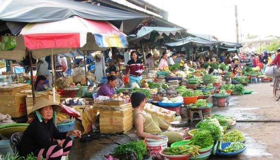 KẸT TỀN BÁN GẤP 700M2 ĐẤT THỔ CƯ SÁT KCN, CHỢ DÂN CƯ ĐÔNG TIỆN XÂY TRỌ, KD GIÁ 680TR - Ảnh 1