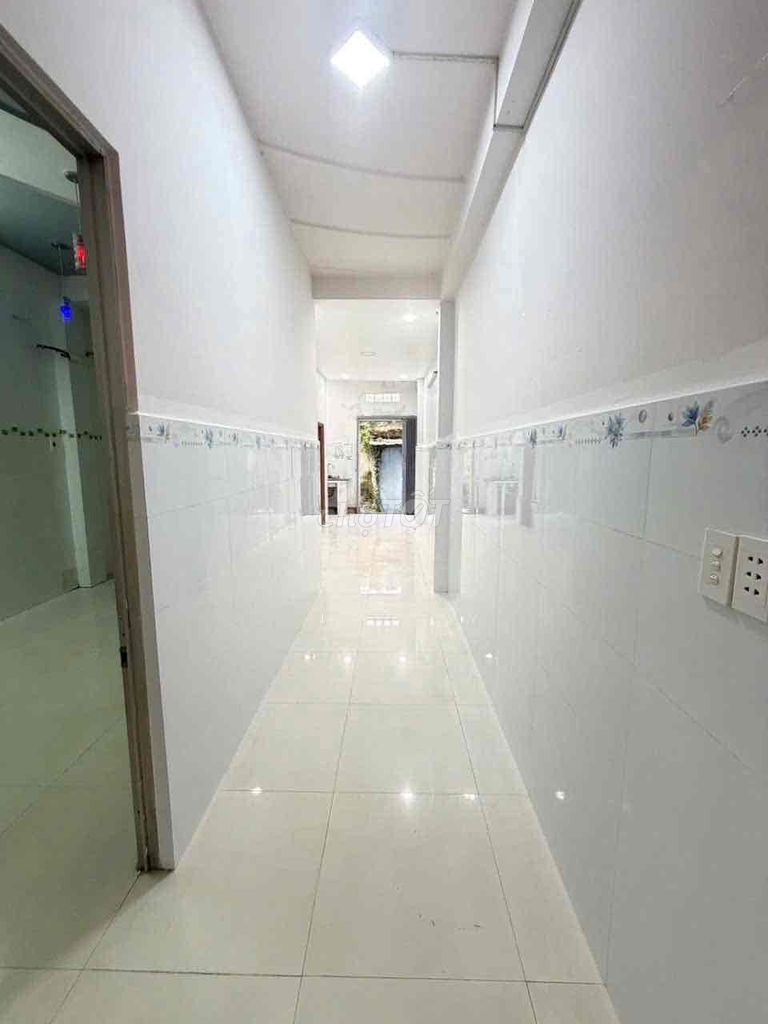 BÁN NHÀ 1 TRỆT, 01 GÁC LỮNG KHU VƯỢT LŨ PHƯỜNG 8 CŨ THÀNH PHỐ VĨNH LON - Ảnh 1