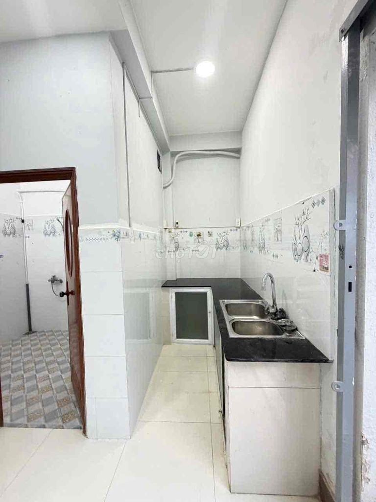 BÁN NHÀ 1 TRỆT, 01 GÁC LỮNG KHU VƯỢT LŨ PHƯỜNG 8 CŨ THÀNH PHỐ VĨNH LON - Ảnh 2