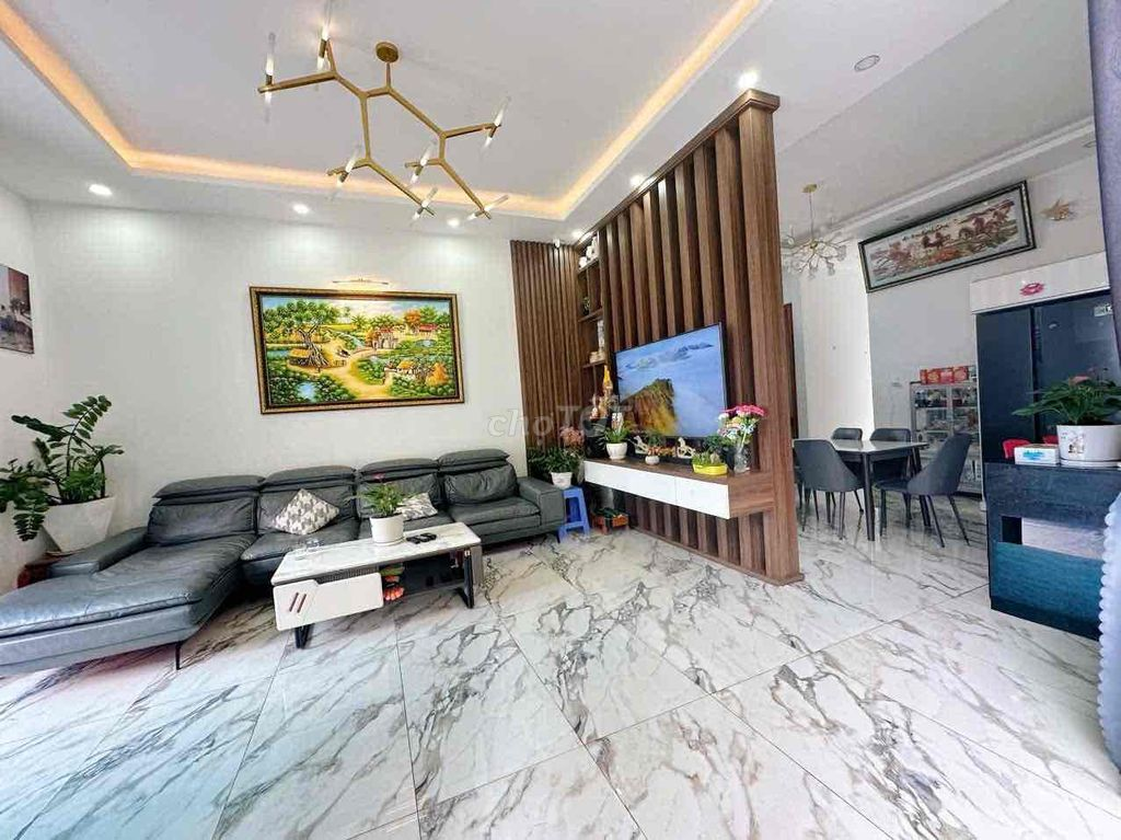 VILLA ĐẸP ĐÀ LẠT – XE HƠI TỚI TẬN NHÀ – 5 PHÒNG NGỦ – SỔ HỒNG RIÊNG - Ảnh 3
