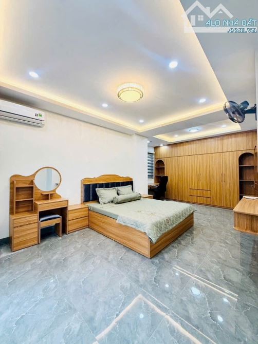 BÁN NHÀ ĐƯỜNG THANH ĐA- BÌNH QUỚI, BÌNH THẠNH ( 6x16m. hậu 11m) 6 LẦU. HĐ THUÊ 123 TRIỆU/T - Ảnh 1