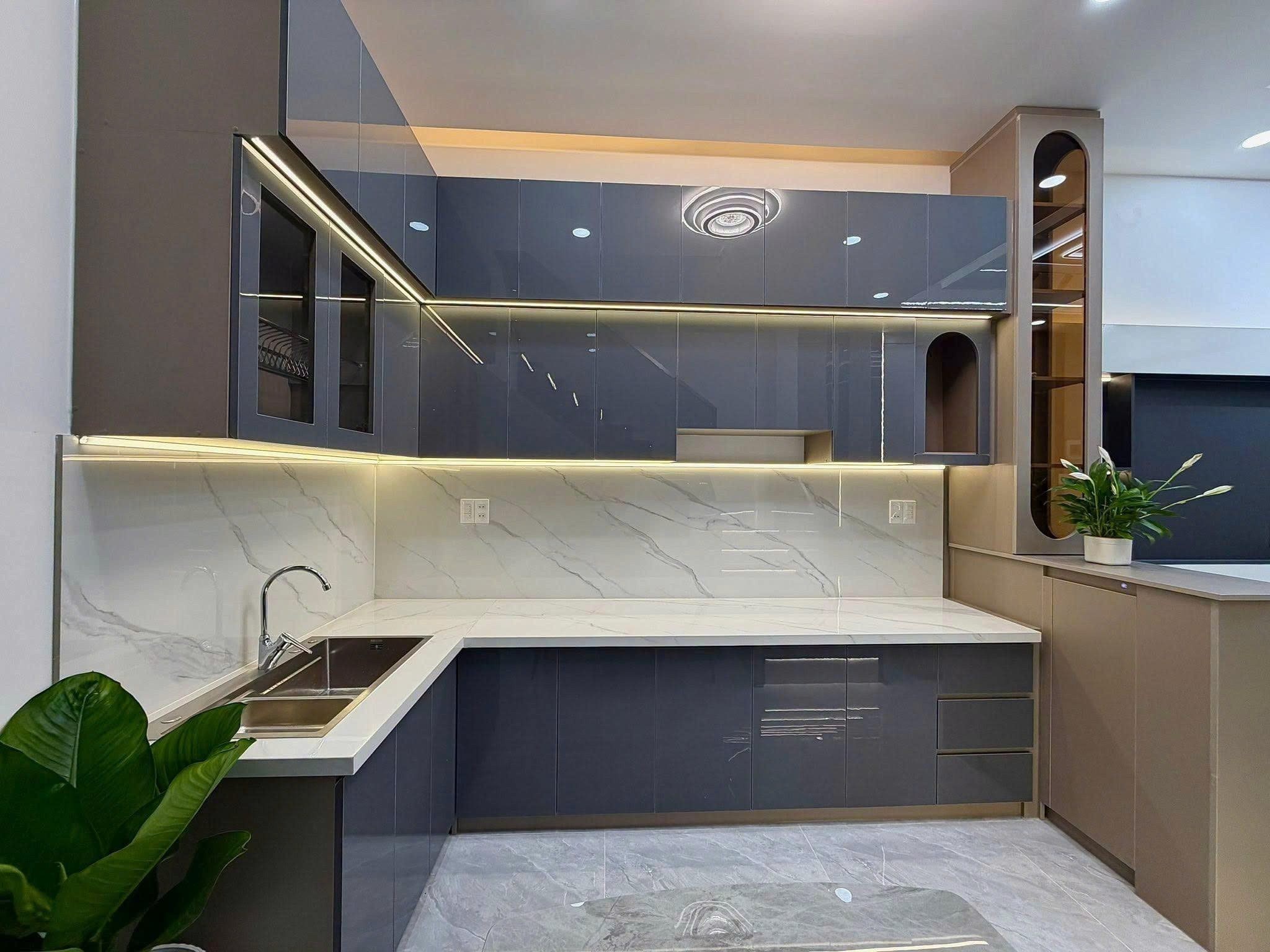 Gia Đình Cần Tiền Bán Nhà Này 1 Sẹc Đường Đồng Khởi, gần cây xăng 75