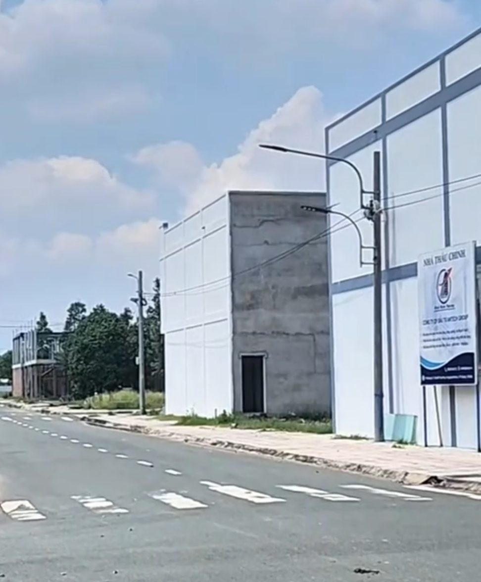 Nhà ở xã hội 1 lầu 115m2 giá chỉ từ 1,424 tỷ gần kdc Năm Sao. - Ảnh 1