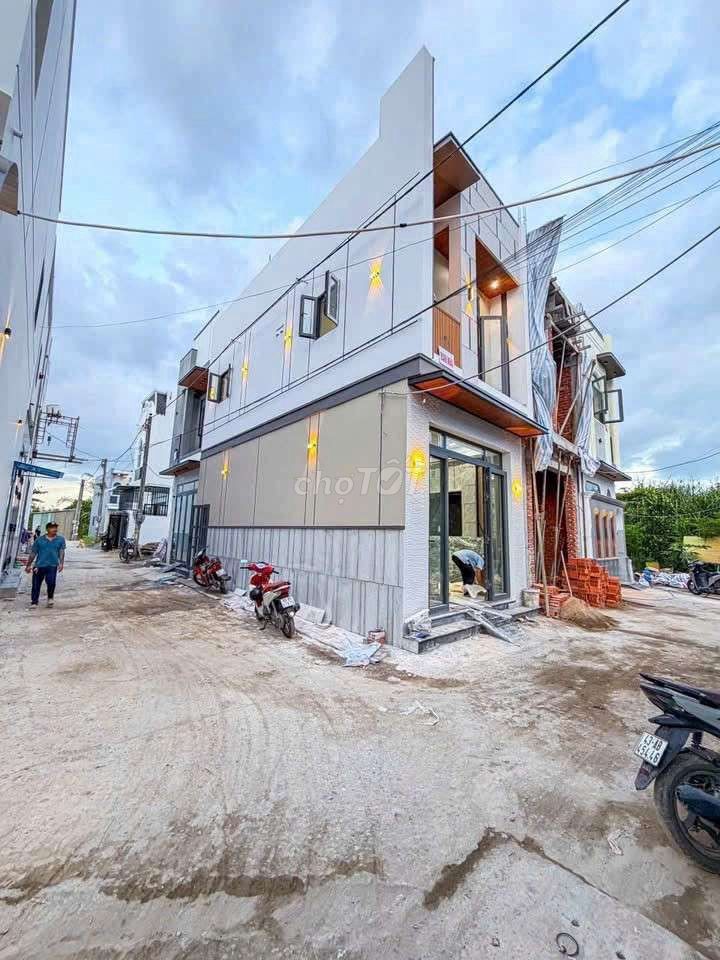 NHÀ TRỆT LẦU ĐẸP - HẺM 112 HOÀNG QUỐC VIỆT