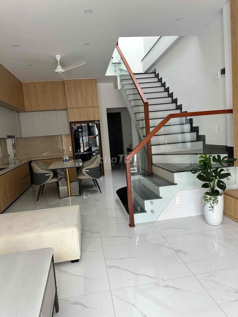 Bán nhà mê mới hẻm cấp 1 đường 19/5 – ngay khu tái định cư - Ảnh 3
