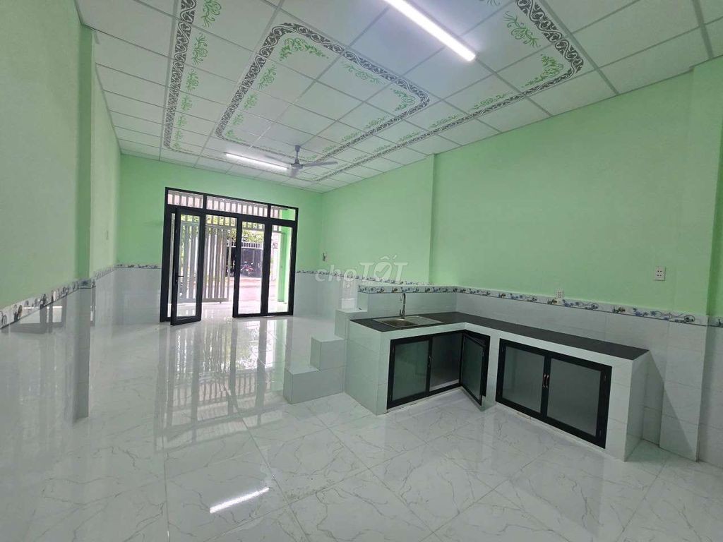 GIẢM 200TR-Bán nhà MT Phan Văn Đáng,TP Vĩnh Long. DT 4.5x18- Nhà MỚI - Ảnh 3