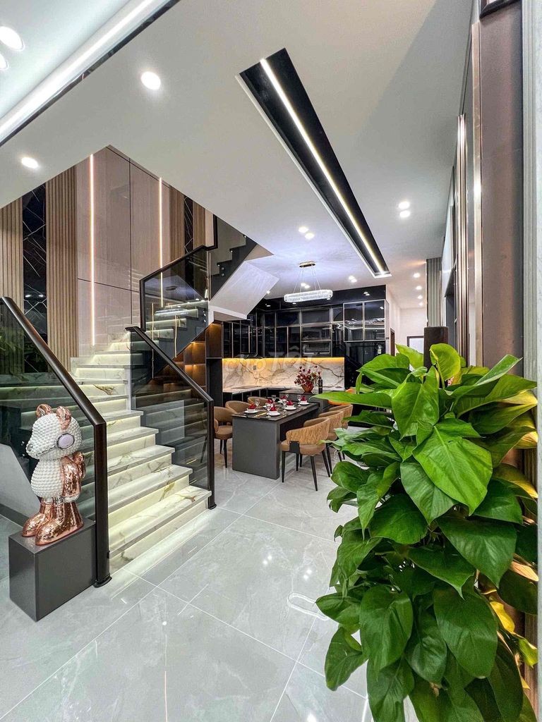 Nhà có thang máy cao cấp , 1 trệt 3 lầu , góc 2 mặt tiền - Ảnh 8