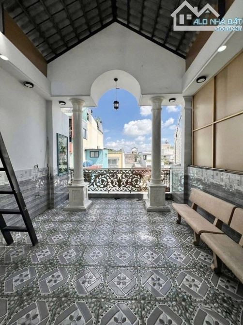 CHÚ TRÁNG BÁN GẤP NHÀ NGÔ THỜI TRUNG, Q5. GIÁ:3TỶ770/65,5m2. 3LẦU. SỔ HỒNG CHÍNH CHỦ - Ảnh 1